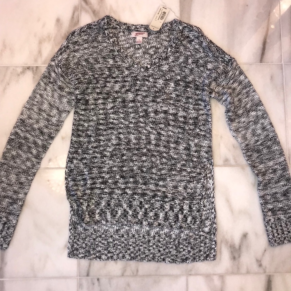 Black n white sweater
